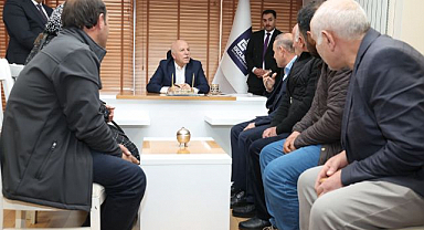 Başkan Sekmen vatandaşlarla bir araya geldi