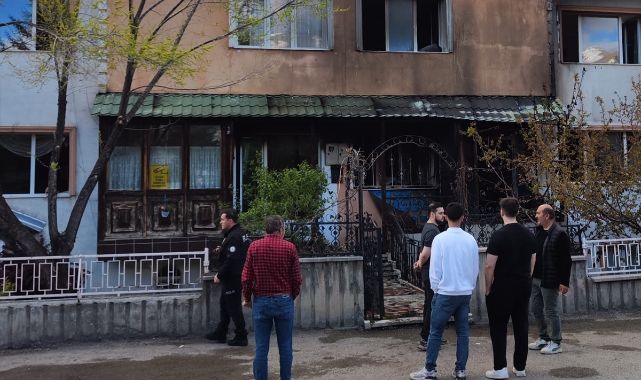 Bayram alışverişi dönüşü evini kullanılamaz halde buldu