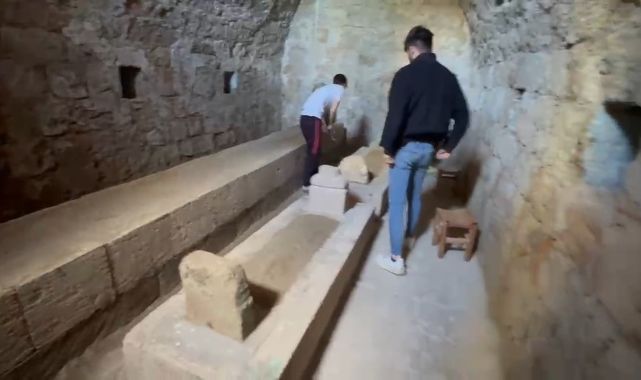 Bayram öncesi türbe temizliği yapıldı