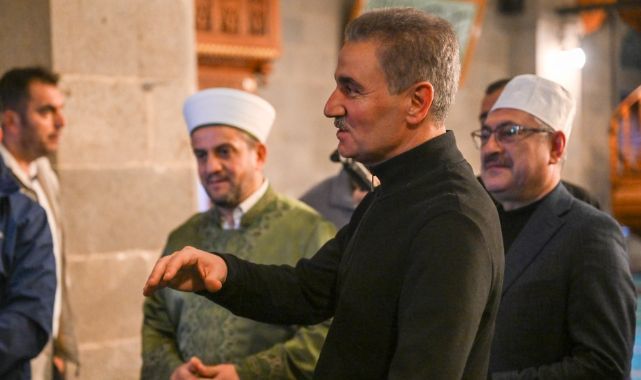  Beş vakitte beş cami