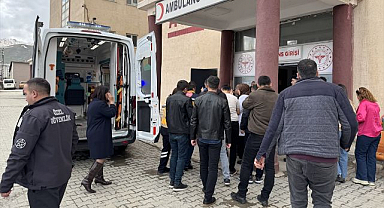 Bıçaklı saldırıya uğrayan psikolog yaralandı!