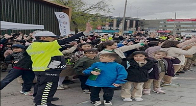 Çocuklara uygulamalı trafik eğitimi