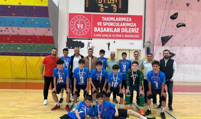 Dadaşların futsal gururu Türkiye’nin en iyi 8 takım arasında