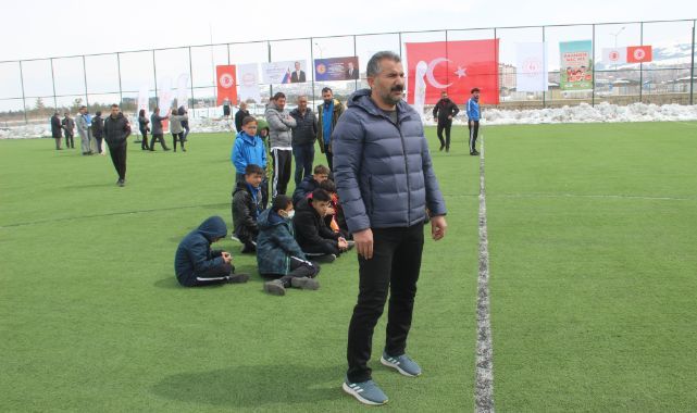 Eğitimciden şampiyonluklarla dolu 20 yıllık veda   