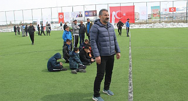 Eğitimciden şampiyonluklarla dolu 20 yıllık veda   