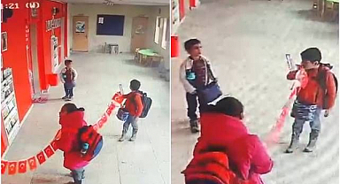 Erzurum'da ilkokul öğrencilerinin bayrak hassasiyeti