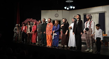 Erzurum Şehir Tiyatrosu turne yolunda