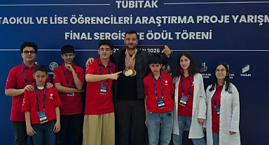 Erzurum’un gençlerinden bilimde tarihi başarı
