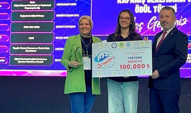 Erzurumlu lise öğrencisi Sosyalfest'e damga vurdu; Annesinin kızı