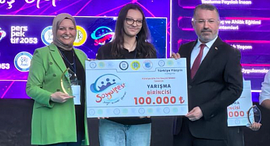 Erzurumlu lise öğrencisi Sosyalfest'e damga vurdu; Annesinin kızı