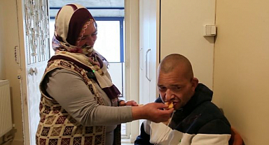 Erzurumlu vefakar anne! Ömrünü oğluna adadı