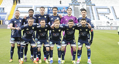 Erzurumspor FK'dan tarihi sezon: Şampiyonluk ve rekorlar geldi