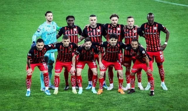 Erzurumspor ve Amed FK'dan sonra Arca Çorum süper ligde
