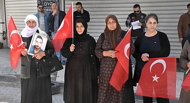 Evlat nöbetinde umutlu bekleyiş sürüyor