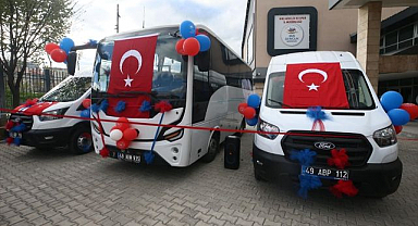 Gençlik ve spor müdürlüğüne araç desteği