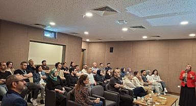 Hastanede sağlık çalışanlarına  seminer düzenlendi