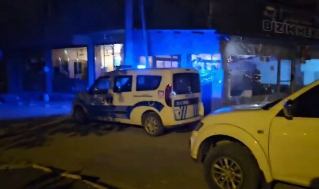 İki grup birbirine girdi! Bıçaklar havada uçuştu