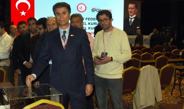 Curling Federasyonu'nda Şebin güven tazeledi