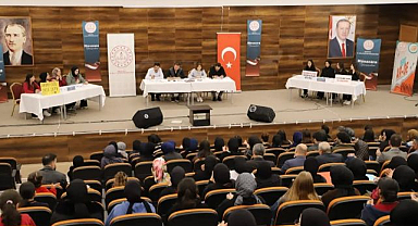 Liseler arası münazara heyecanı