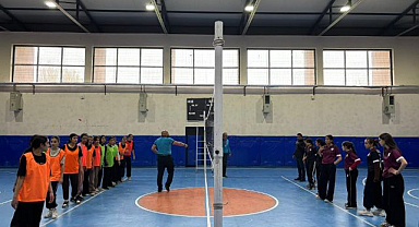 Liseler arası turnuvada büyük heyecan