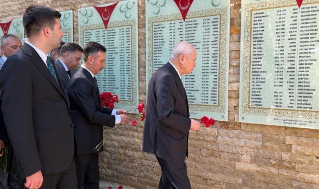 MHP Genel Başkanı Bahçeli, Ülkücü Şehitler Anıtı'nı ziyaret etti