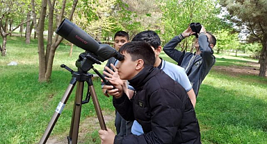 Öğrencilere doğa ve kuş eğitimi   