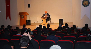 Öğrencilere estetik ve değerler eğitimi
