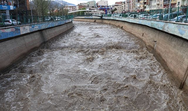 Oltu çayı debisi yükseliyor