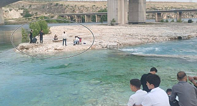 Piknik yapanken sular yükselince mahsur kaldılar!