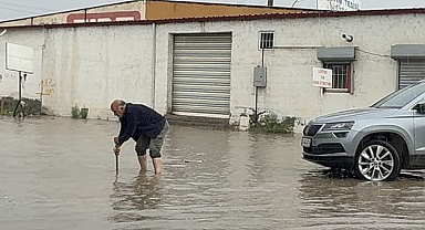 Sanayi sitesi sular altında kaldı