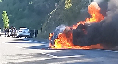 Seyir halindeyken alev topuna döndü!