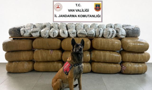 Yarım tona yakın uyuşturucu ele geçirildi   