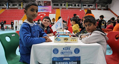 Zeka dolu rekabet! Minikler kıyasıya yarıştı