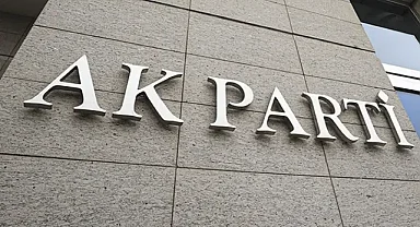 AK Parti'de dört il başkanı görevden alındı