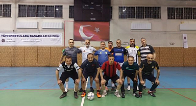 ATAUNİ takımı sahada