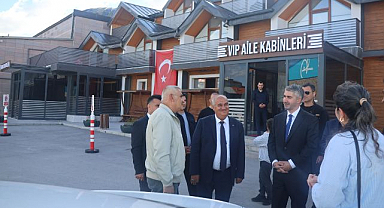 Bakan Yardımcısı Tarıkdaroğlu Aziziye’de incelemelerde bulundu   