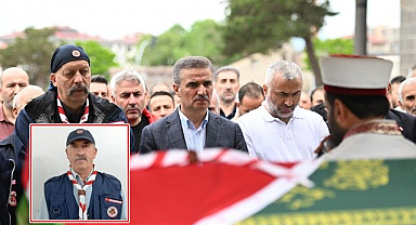 Doğa yürüyüşünde hayatını kaybeden izci lideri son yolculuğuna uğurlandı