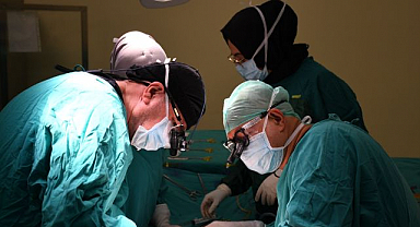 Dünya'da bir ilk!  Aynı anda 16 ameliyat yapıldı, operasyon 22 saat sürdü   
