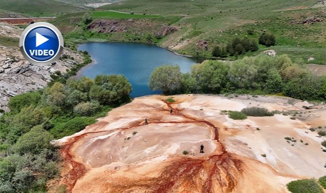 Dünyanın nadir traverten set göllerinden Otlukbeli Gölü   