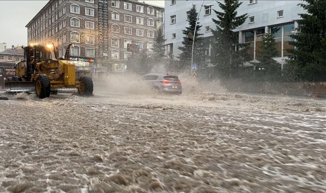 Erzurum alarmda: Kuvvetli sağanak geliyor