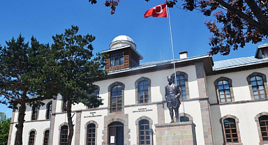 Erzurum’da eser tartışması: ER-VAK, eserlerin taşınmasına tepki gösterdi