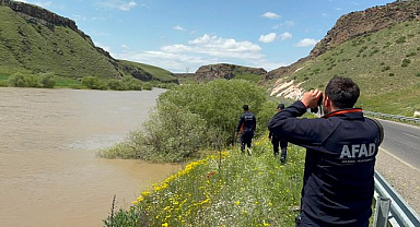 Erzurum'da kaybolan çobanı arama çalışmaları sürüyor