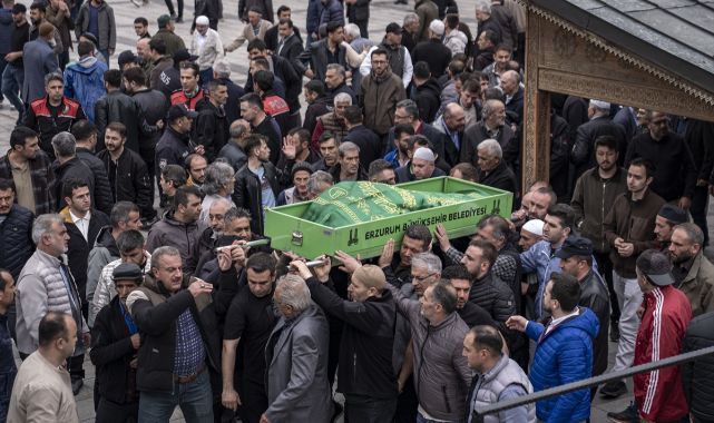 Erzurum'da yangında ölen diyaliz hastası kadının cenazesi defnedildi