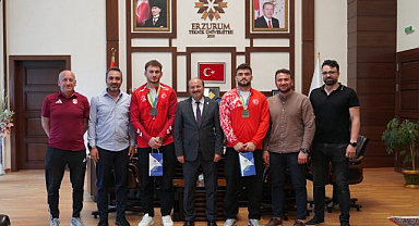 ETÜ'lü sporculardan dünya başarısı