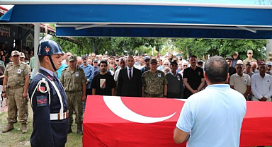 Gazi Fırat son yolculuğuna uğurlandı   