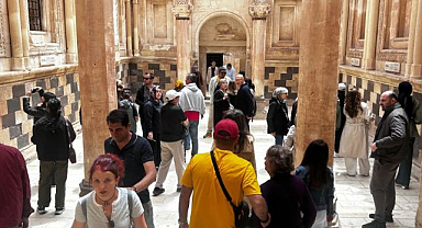 İshak Paşa Sarayı'na bayramda ziyaretçi akını