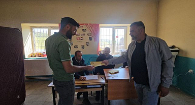 İstifanın ardından yeni muhtar seçildi