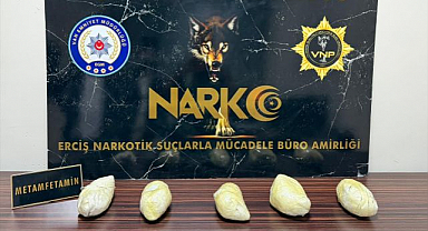 Kilolarca uyuşturucu ele geçirildi