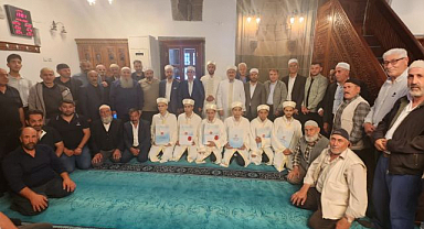 Kur’an bülbülleri hafızlık belgelerini aldı