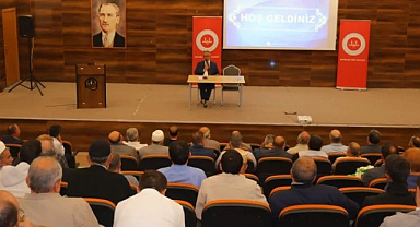 Kur’an kursu eğitimcileri seminerde buluştu